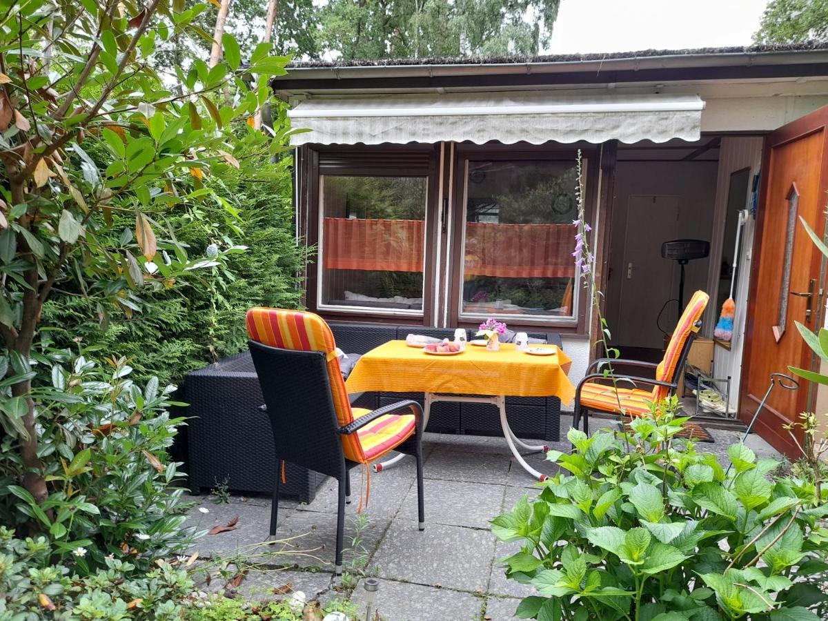 Vila Bungalow Am Waldbad Dahlen Exteriér fotografie